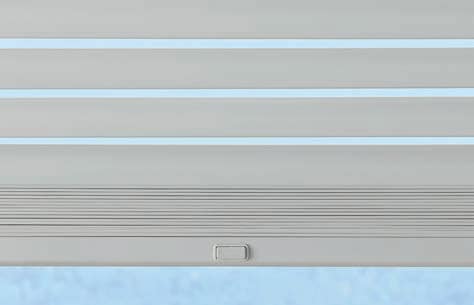 Window treatments Hunter Douglas