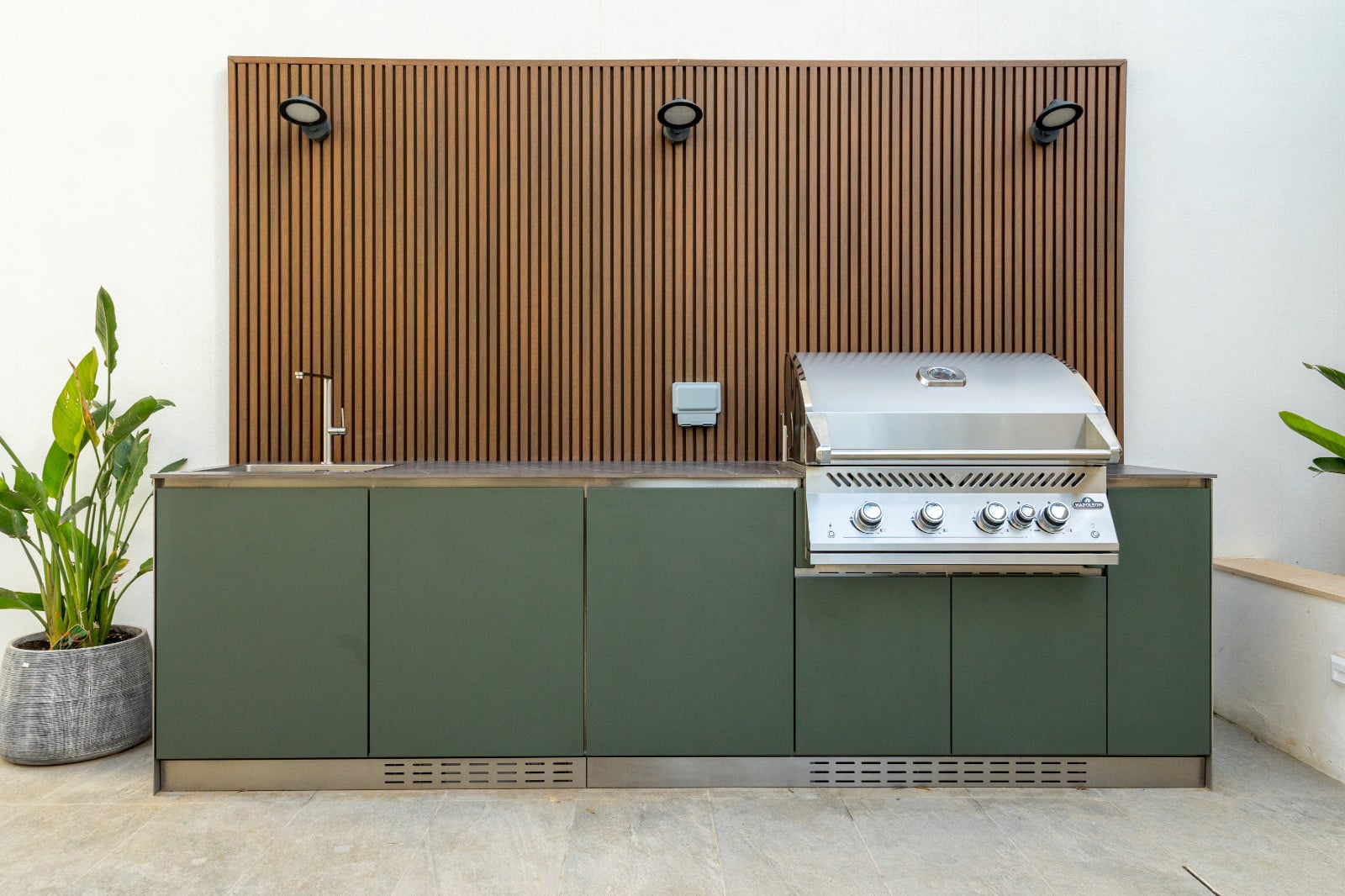 OF outdoor kitchen